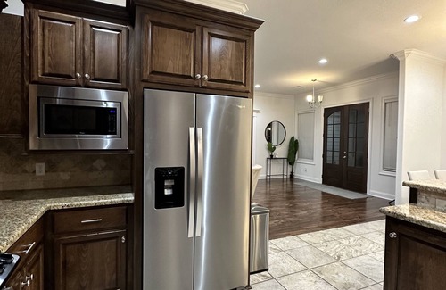 Sulphur Casa | Quiet Private Home - Centrally Located in Sulphur