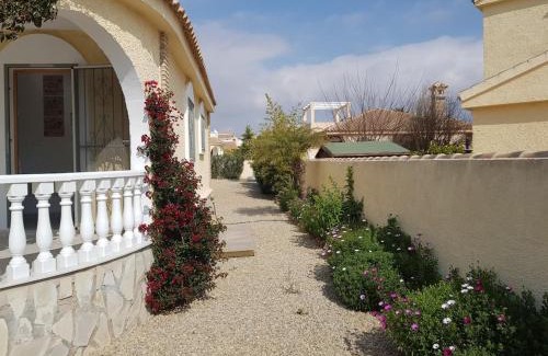 Mazarrón Villa | Quiet Relaxing 3 bed 3 bath Villa for 8 Camposol Sect D