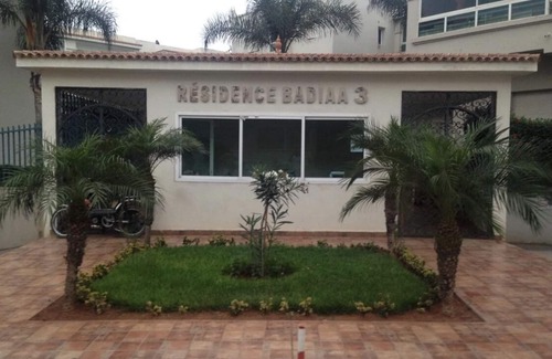 Harhoura Apartamento | Residencia tranquila con piscina junto al mar.