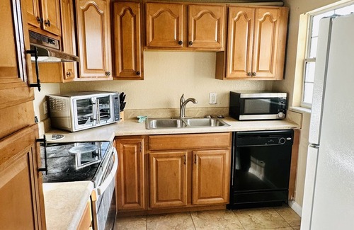 Azalea Park Casa | Quiet retreat 15 minutes from downtown Orlando, Orlando Airport International!