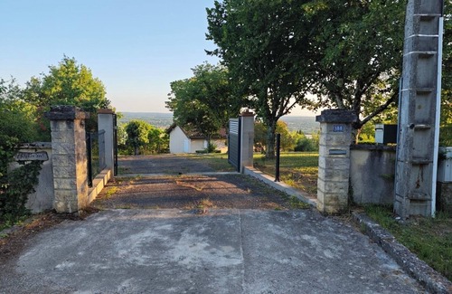 Reynies Cabaña | Casa rural tranquila en Tarn y Garona con magníficas vistas del valle del Tarn