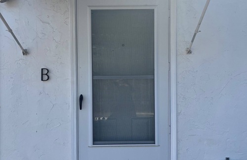 New Port Richey Apartamento | Quiet studio in New Port Richey Downtown. Apartment B