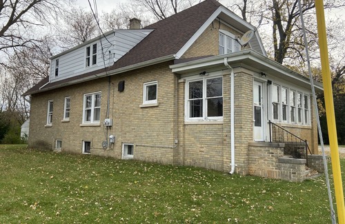 Mequon Casa | Quiet townhouse close to everything.