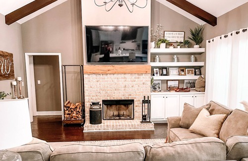 Senoia Casa | Quiet tucked away home just minutes from many attractions