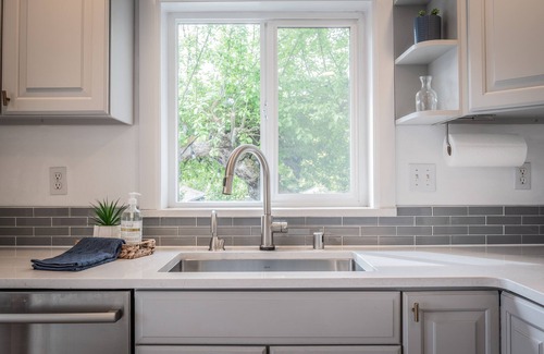 Bremerton Casa | Quiet Waterfront Home with outdoor fireplace, HOTUB & private beachfront