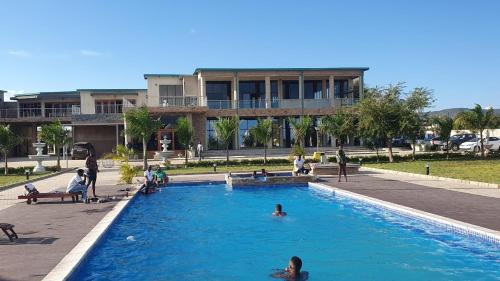 Kafue Hotel | Quiet Waters Resort