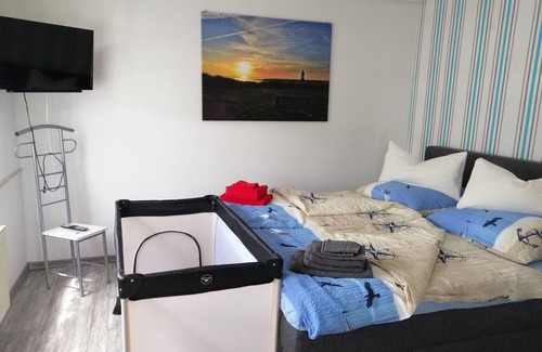 Wremen Casa | Quietly located vacation apartment near the dike