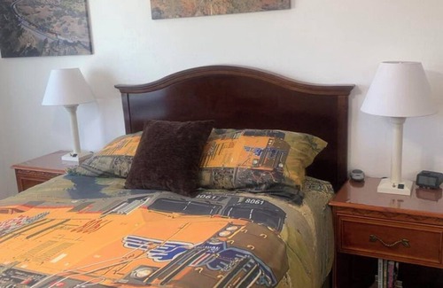 Keene Casa | "Quinn"tessential RailFan Accommodations 4 People 13& up. 2 Bedroom, 1 Bathroom