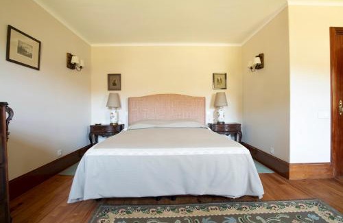 Lever Casa | Quinta de Mourães Casa dos Rododendros