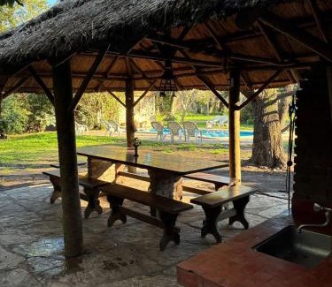 Grand Bourg Casa | Quinta Don Antonio 2 dormitorios 4000 mts de una increíble arboleda ! Soñada