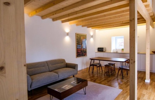Almocageme Apartamento | Quinta Pedra Firme - Heart of Sintra - 5 min. from the beach and Sintra Historical Center