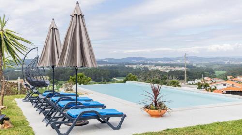 Vila do Conde Casa | Quintinha Sao Martinho Luxury 2 Suites Villa Eira with Jacuzzi