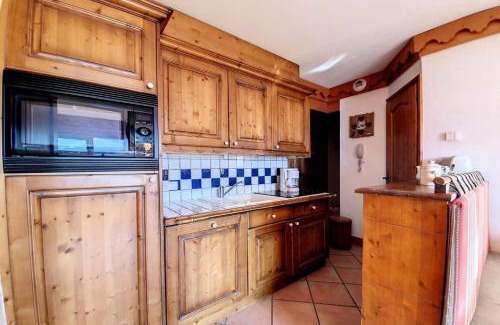 Reberty Apartamento | Résidence Alpages De Reberty - Appartement spacieux et confortable · Proche des pistes · Balcon · Piscine MAE-0654