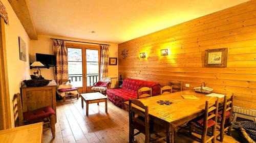 Vallouise-Pelvoux Apartamento | Résidence Le Belvedere - Chaleureux appartement T3 de 42 m²plein sud 4/6 personnes MAE-5231
