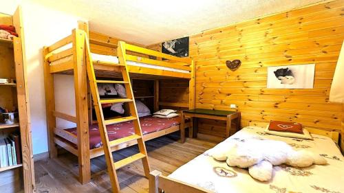 Vallouise-Pelvoux Apartamento | Résidence Le Belvedere - Chaleureux appartement T3 de 42 m²plein sud 4/6 personnes MAE-5231