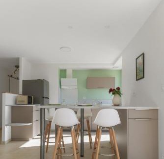 Saulcet Apartamento | Résidence Penaud - Appartements design et climatisés à la campagne
