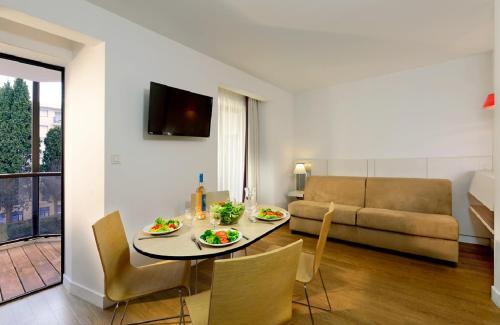 Cannes City Centre Apartamento | Résidence Residéal Premium Cannes