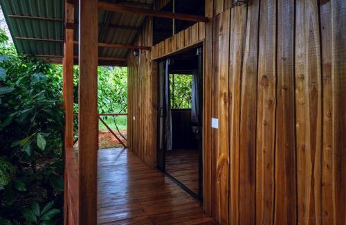 Katira Cama Y Desayuno | Río Celeste, Cacahua Lodge