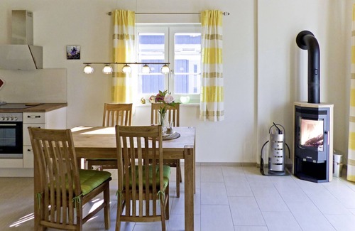 Altefaehr Casa | Rügenperle by Interhome