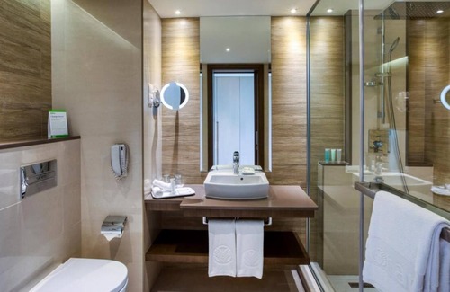 Al Aqah Casa | R 1525 Fujairah Rotana Resort & Spa Al Aqah Beach