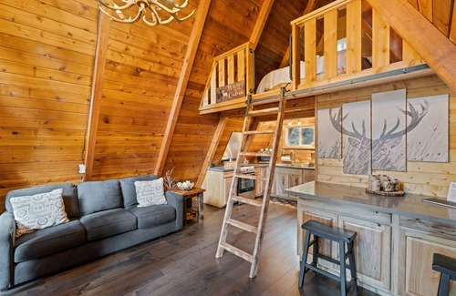Leavenworth Cabina | R&R Retreat - Intimate, Quaint and Cozy A-Frame