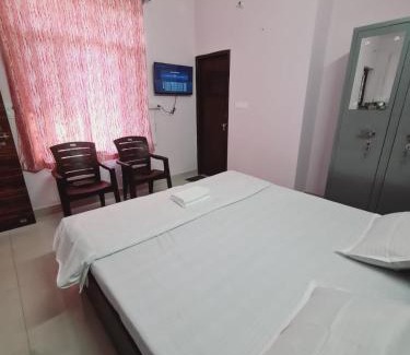 Dehradun Casa | R Square Homestay