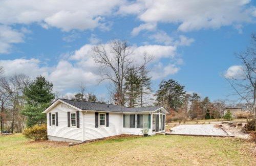 Arden Casa | Radiant Arden Home - 10 Mi to Biltmore!