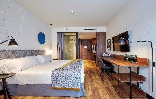 el Camp d'en Grassot i Gracia Nova Hotel | Radisson Blu 1882 Hotel, Barcelona Sagrada Familia