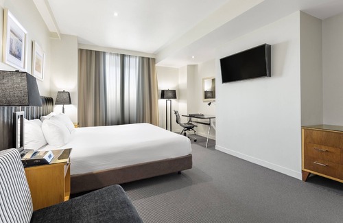 Melbourne Central Business District Hotel | Radisson on Flagstaff Gardens Melbourne