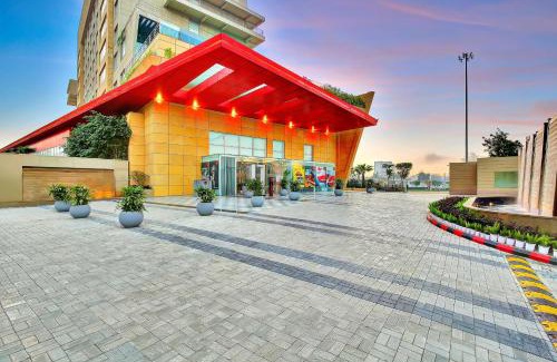 Sector 62 Hotel | Radisson RED Chandigarh Mohali