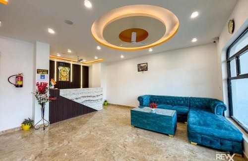 Ayodhya Hotel | Raghuveer Sadan, Near Ram Mandir -10 Min Walk