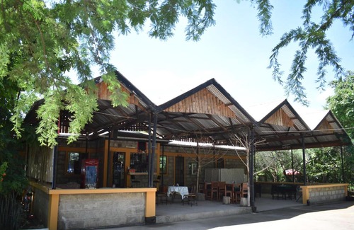Boma la Ngombe Cabina | Rainbow Executive Lodge