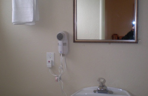 Lakeport Apartamento | Rainbow Lodge