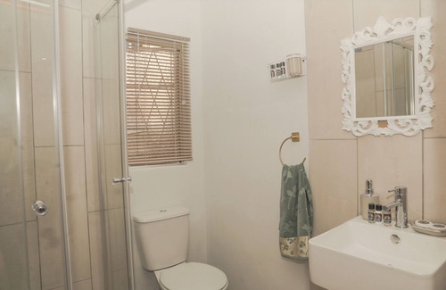 Brandwag Casa | Rainbow Palace BnB