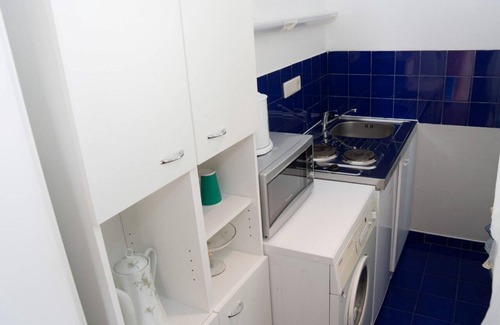 Tullnerbach Casa | Casa de huéspedes Raisa en el jardín con 2 habitaciones (planta baja 1. Piso, cocina, baño de lujo.