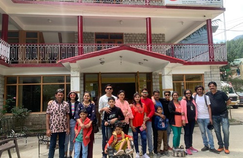 Old Manali Hotel | Rajhans hotel