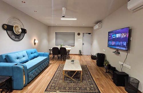 Shyam Nagar Casa | Rajvilla:Where Every Stay Tells a Story 2 bedroom house in adorable Jaipur