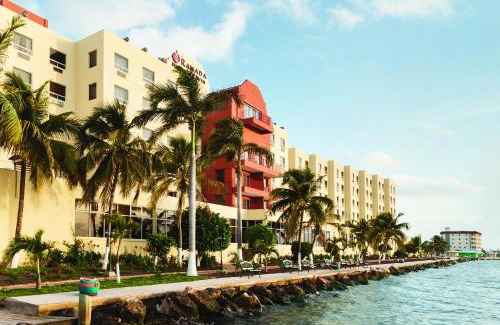 Ciudad de Belice Hotel | Ramada by Wyndham Princess Belize City
