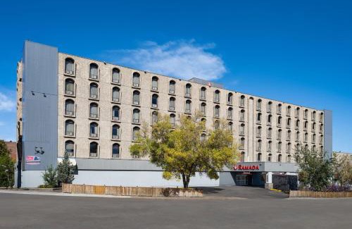 Saskatoon Hotel | Ramada by Wyndham Saskatoon