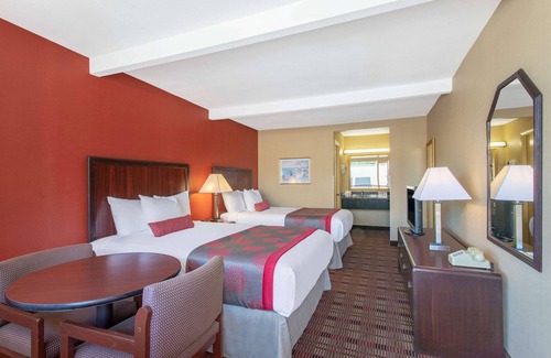 Cockeysville Hotel | Ramada Limited Cockeysville