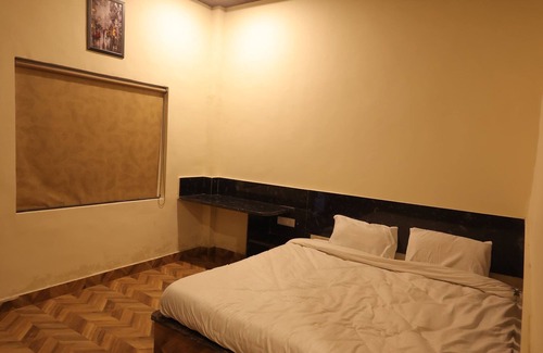 Jhansi Complejo | RAMALAYA PREMA KUNJ RESORT