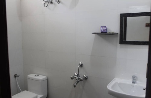 Thanjavur Hotel | Rams Inn
