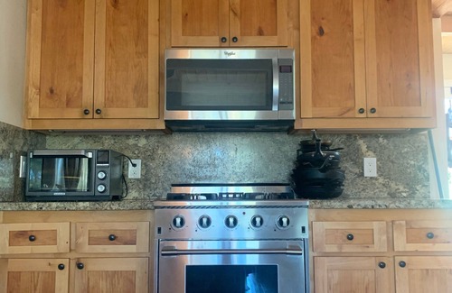 Murrieta Otro | Ranch in equestrian community