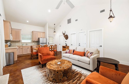 Raymondville Complejo | Rancho Los Alacranes- Large Retreat Venue in the Rio Grande Valley- sleeps 41