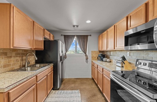 Wickenburg Casa | Rancho Vista Dos NEWLY decorated casita w/horse stalls