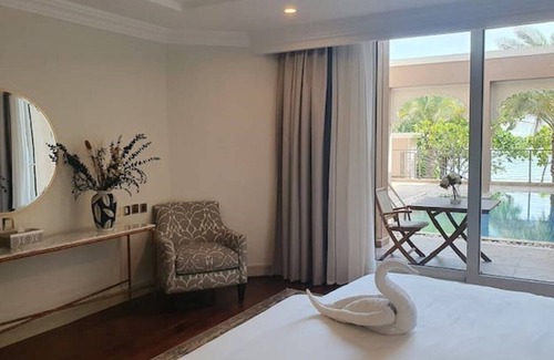 Palm Jumeirah Villa | Rare Gem - 5 BHK Villa @ Taj-Grandeur, Palm Jumeirah