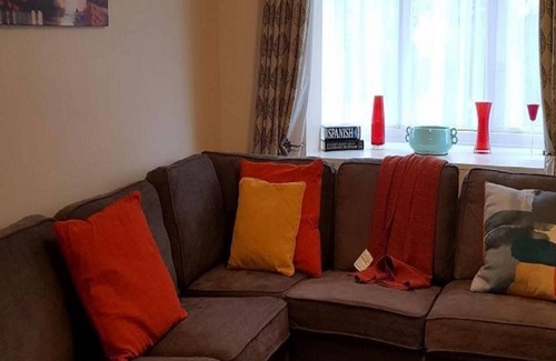 Luton Apartamento | Ravenhill House - Huku Kwetu (Luton)