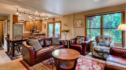 Weisshorn Casa | Ravens Call Chalet