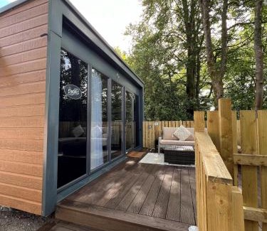 Corpach Casa | Ravenswood Pod