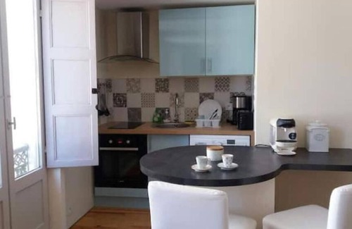 Bagneres-de-Luchon Apartamento | Ravissant Studio Centre de Luchon